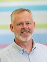 Dr Steven Wallis